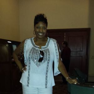 Meet your Posher, Arlene